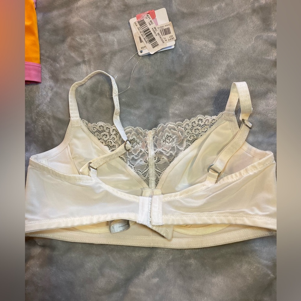 Natori Black, White, and Orange Bra Set - Picture 7 of 15